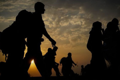 Los ocho procesados fueron detenidos durante allanamientos simultáneos ejecutados en Cuenca, Loja y Quito,