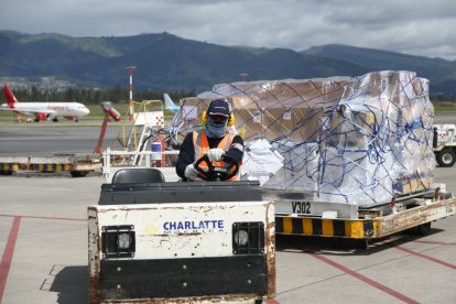 El pasado 31 de marzo llegaron al país 66.690 dosis de Pfizer, informó el presidente Lenín Moreno.