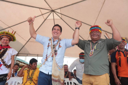 El candidato presidencial y el titular de la Conaie participaron de un evento en la Amazonía.
