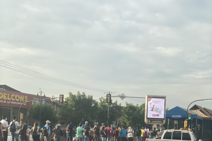 Panorama. Así es el escenario en las estaciones de la metrovía en las primeras horas del día.