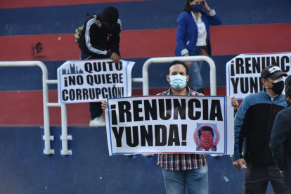 Ciudadanos piden la salida de Jorge Yunda.