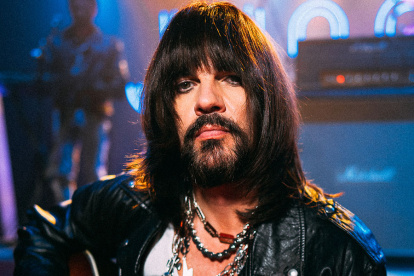 Juanes en una de las imágenes de su nuevo videoclip.