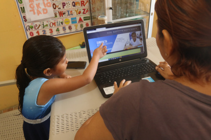 Algunos padres matricularon a sus hijos; otros deberán esperar hasta el 17 de mayo para hacerlo.