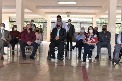 Lenín Moreno acudió a votar con sus ministros.