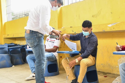 Votantes se acercaron a sufragar siguiendo la tendencia.