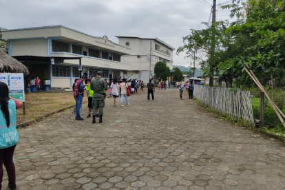 Luego de ese incidente, la jornada en los cantones manabitas se desarrolló con normalidad.