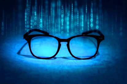 Mucho se ha dicho sobre el uso de lentes que filtren la luz azul, pero algunos son mitos.