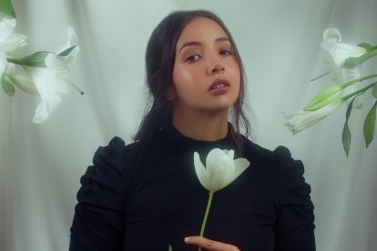 Kattya tiene 26 años.