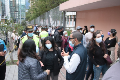 La vacunación genera nuevas filas en la capital.