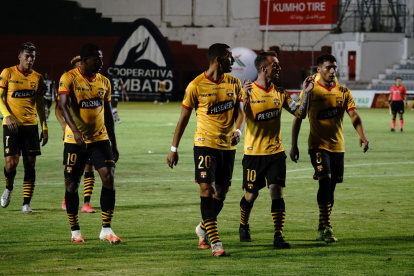 El equipo canario pudo ganar en la recta final del cotejo ante Mushuc Runa en el Bellavista, pero Gonzalo Mastriani falló un tiro penal mal señalado por el equipo arbitral. Barcelona perdió toda la ventaja que tenía en la tabla.