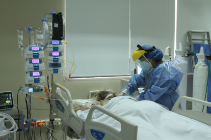 La cantidad de pacientes jóvenes que requieren de hospitalización, crece en Guayaquil.