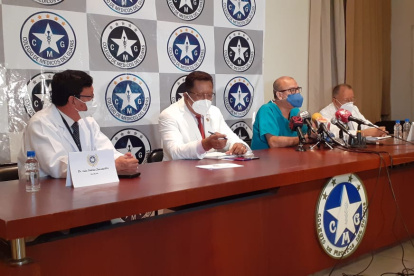 Este lunes, los directivos de la institución de galenos indicaron varias alternativas que podrían implementarse ante la COVID - 19.