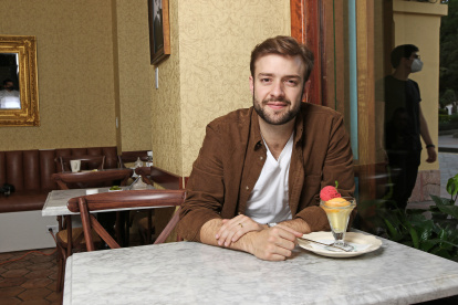 Pedro heredó de sus padres la visión y la pasión por los negocios.