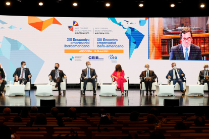 El rey Felipe VI y la secretaria general iberoamericana, Rebeca Grynspan presiden el XIII Encuentro Empresarial Iberoamericano, que tiene lugar en Andorra este martes, en el marco de la XXVII Cumbre Iberoamericana.
