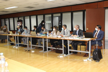 Defensa. Abogados durante la audiencia de formulación de cargos.