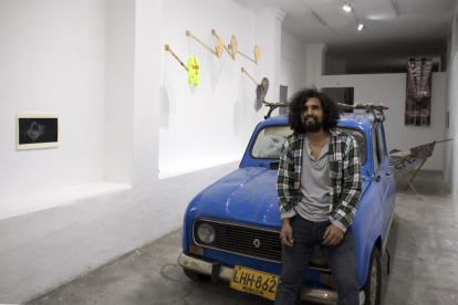 Las obras interdisciplinarias de Arroyo se exhiben hasta el 8 de mayo.