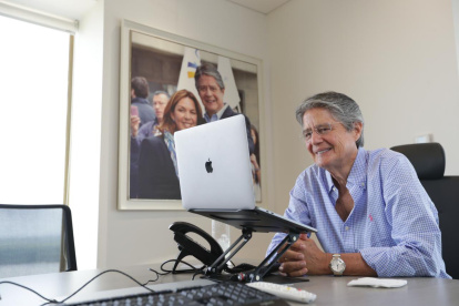 El presidente electo mantuvo el pasado viernes varias reuniones en su oficina de Guayaquil.