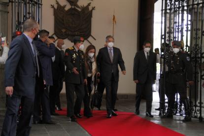 Posición. El presidente electo se ha mostrado abierto a dialogar con los sectores de la sociedad. Un primer acercamiento fue con el Ejecutivo saliente.