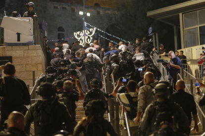 Siguen los enfrentamientos entre israelíes y palestinos.