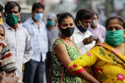 India atraviesa un colapso hospitalario por covid-19.