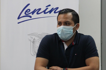 Jhonatan Guacho, coordinador zonal 8 de Salud, en un evento pasado.
