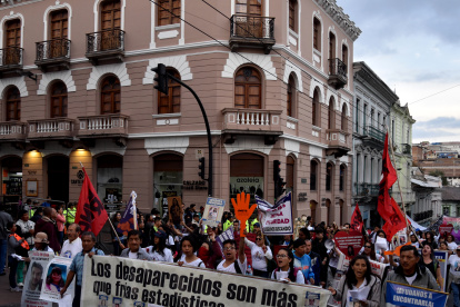Las familias de las personas desaparecidas, en una de las movilizaciones para exigir acciones a las autoridades.