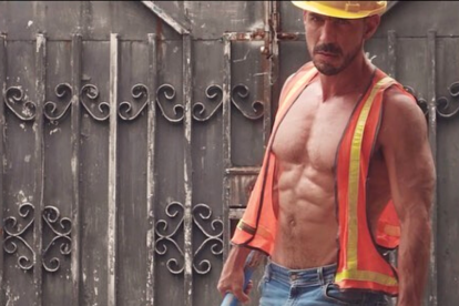 Fabo Doja en uno de los sketches del podcast Animales