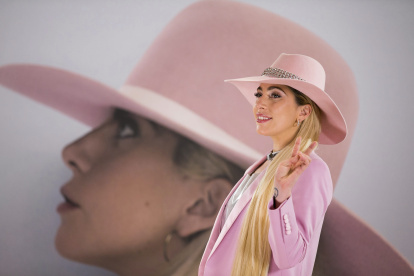 En la imagen un registro de la cantante estadounidense Lady Gaga, quien ofreció medio millón de dólares a los ladrones por recuperar a sus perros.