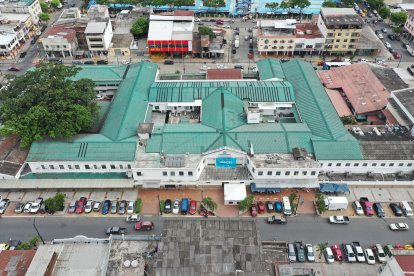 El Bicentenario. El plan de Rosero era convertir el hospital en un lugar comercial, pero la emergencia le dio un giro a la historia.