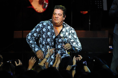 Su voz ha sido considerada como una de las mejores que pasó por Menudo.