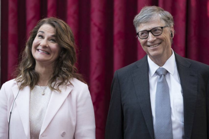 El fundador de Microsoft, Bill Gates, y su esposa, Melinda, anunciaron este lunes que se divorcian tras 27 años de matrimonio.