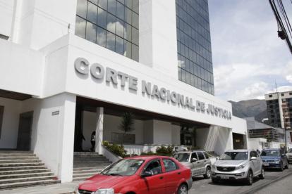 Disposición. La Corte Nacional iniciará el proceso de extradición de Rafael Correa y otros condenados por Sobornos.