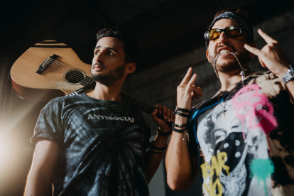 Tres Dedos está conformada por Juanse Piana y John Taleb