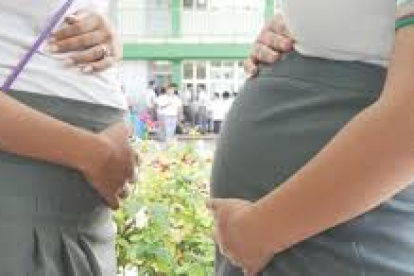 El embarazo en adolescentes será prevenido en zonas populares de Guayaquil.