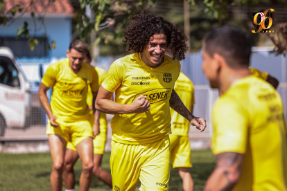 Williams Riveros será titular este martes 11 de mayo ante The Strongest en La Paz.