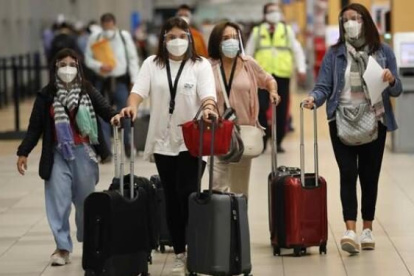 Aumentan los viajeros hacia tierras norteamericanas para lograr una dosis.