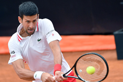 El actual # 1 del mundo, defensor del título, venció a Fritz por 6-4 y 7-6 (5).