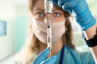 Las vacunas siguen siendo objeto de estudios, incluso luego de aplicadas