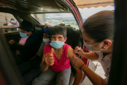 Las autoridades afirman que esperan llegar más rápido con las vacunas contra la covid-19