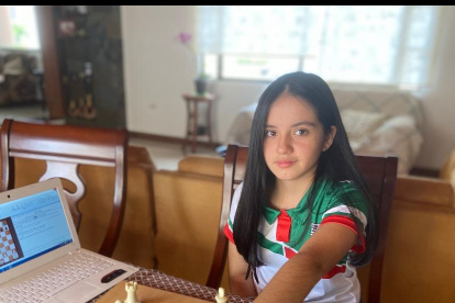 Amelí Artieda, ajedrecista tricolor, practica desde hace nueve años la disciplina, con la que quiere darle más triunfos al país.