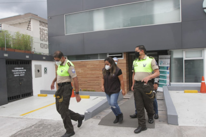 Custodia. Freddy Carrión recibió custodia policial en una clínica del norte de Quito. Alain Luna, comandante de la Policía del Distrito Quito estuvo en ese centro.