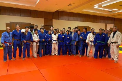 La selección de judo juvenil local estará integrada por 26 deportistas.