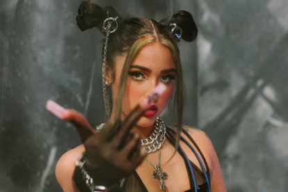 La letra de su nuevo tema salió de sus tuits publicados, por eso, dice, el tema la representa absolutamente.