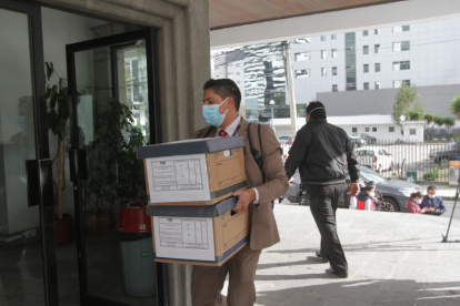 Expediente. La instrucción fiscal por posible delincuencia organizada ya supera los 160 cuerpos procesales.