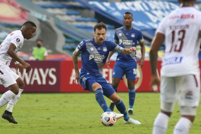 Emelec ganó 2-0 a Deportes Tolima.