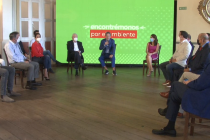 El mandatario hizo la presentación en Guayaquil. Mañana continuará con sus actividades en Quito.