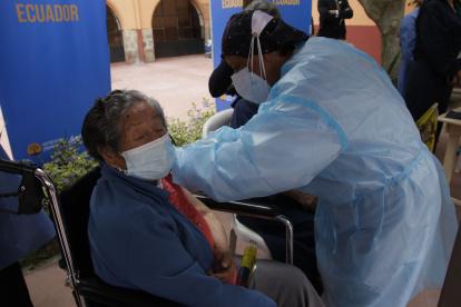 Ayer hubo vacunación en la ciudad de Quito.