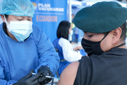 El plan de vacunación de Lasso se oficializará el 31 de mayo.