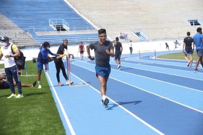 El marchista ecuatoriano Jonathan Amores busca su cupo a Tokio.