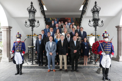 La Bancada del Acuerdo Nacional se integra con legisladores de CREO, independientes entre ellos tres disidentes de ID, PK y PSC.